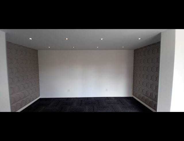 349M² OFFICE TO LET IN MORNINGSIDE